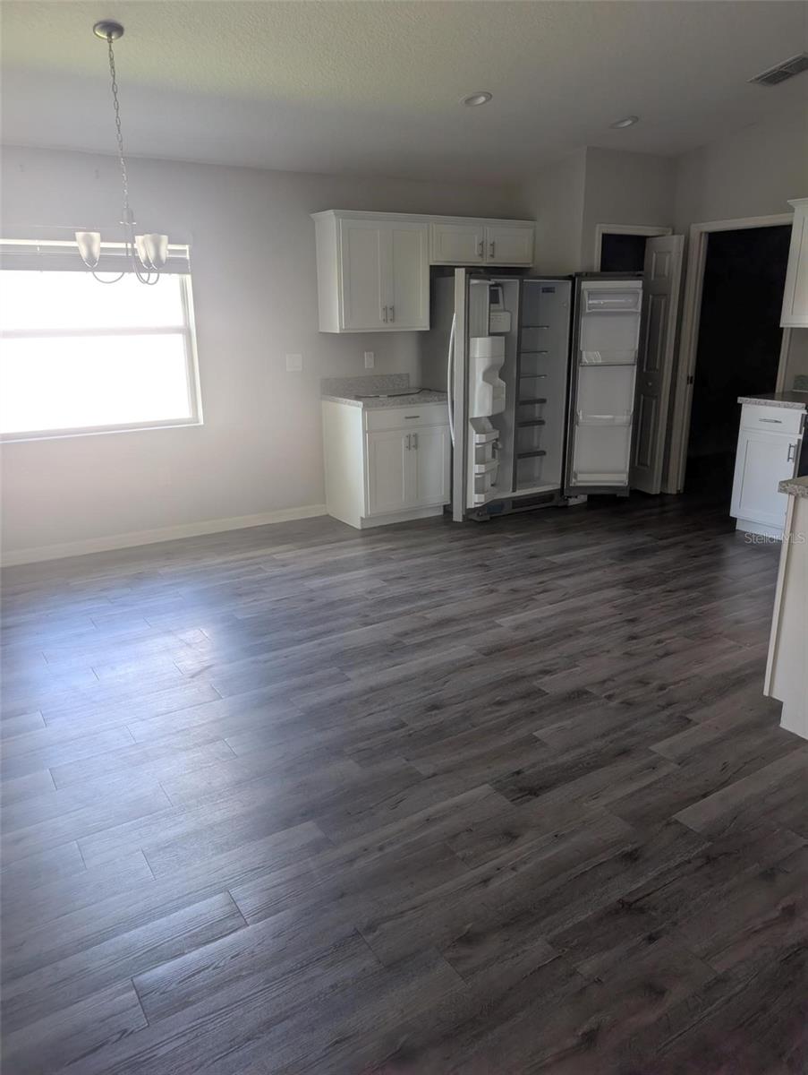 TOWNE PARK ESTATES - Residential Lease