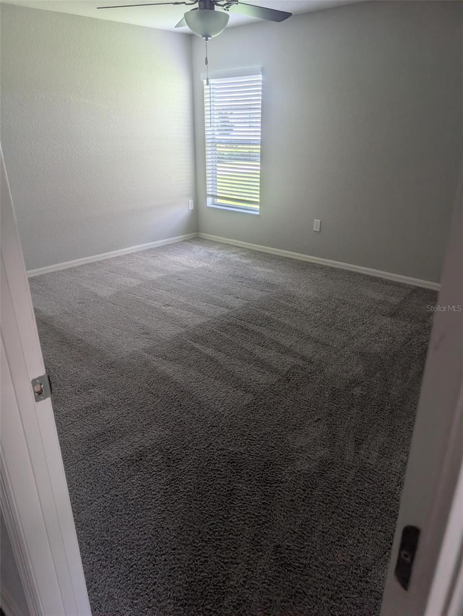 TOWNE PARK ESTATES - Residential Lease