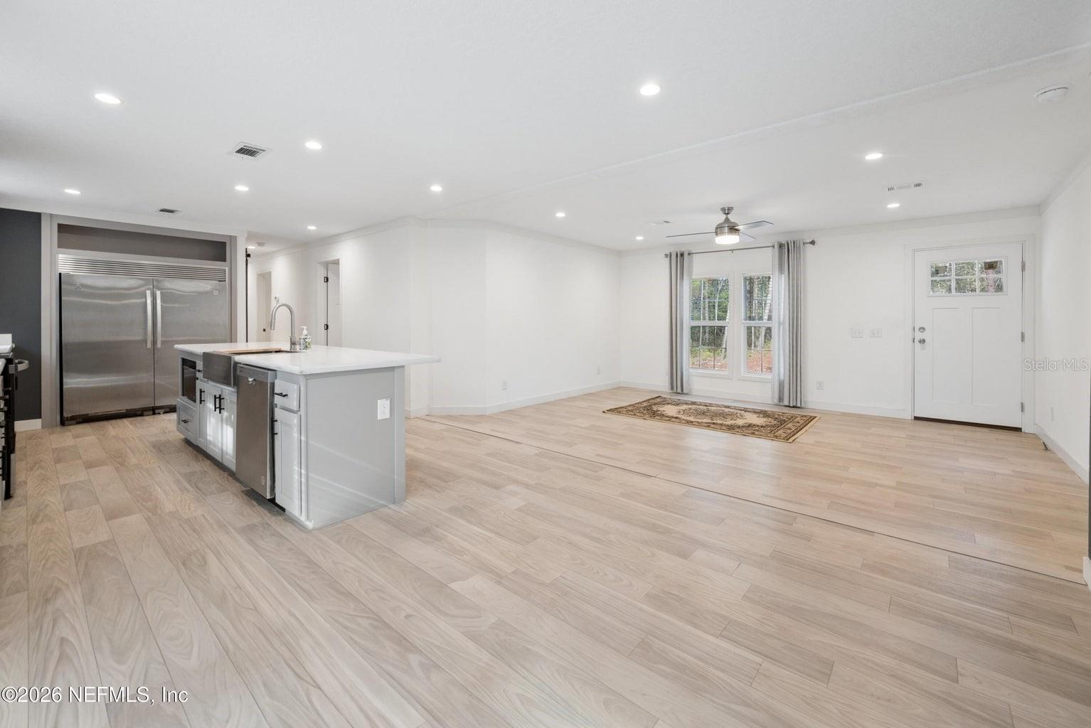 BIG TREE LAKES SEC B - Residential