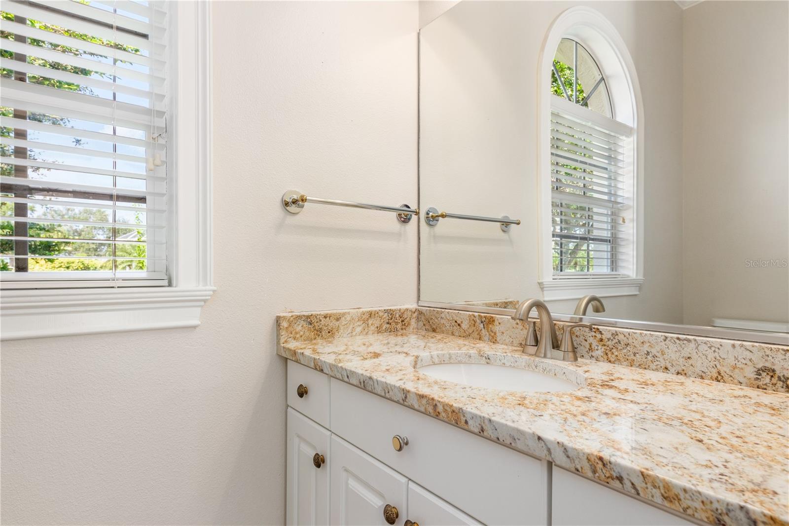 PRESTANCIA - Residential Lease