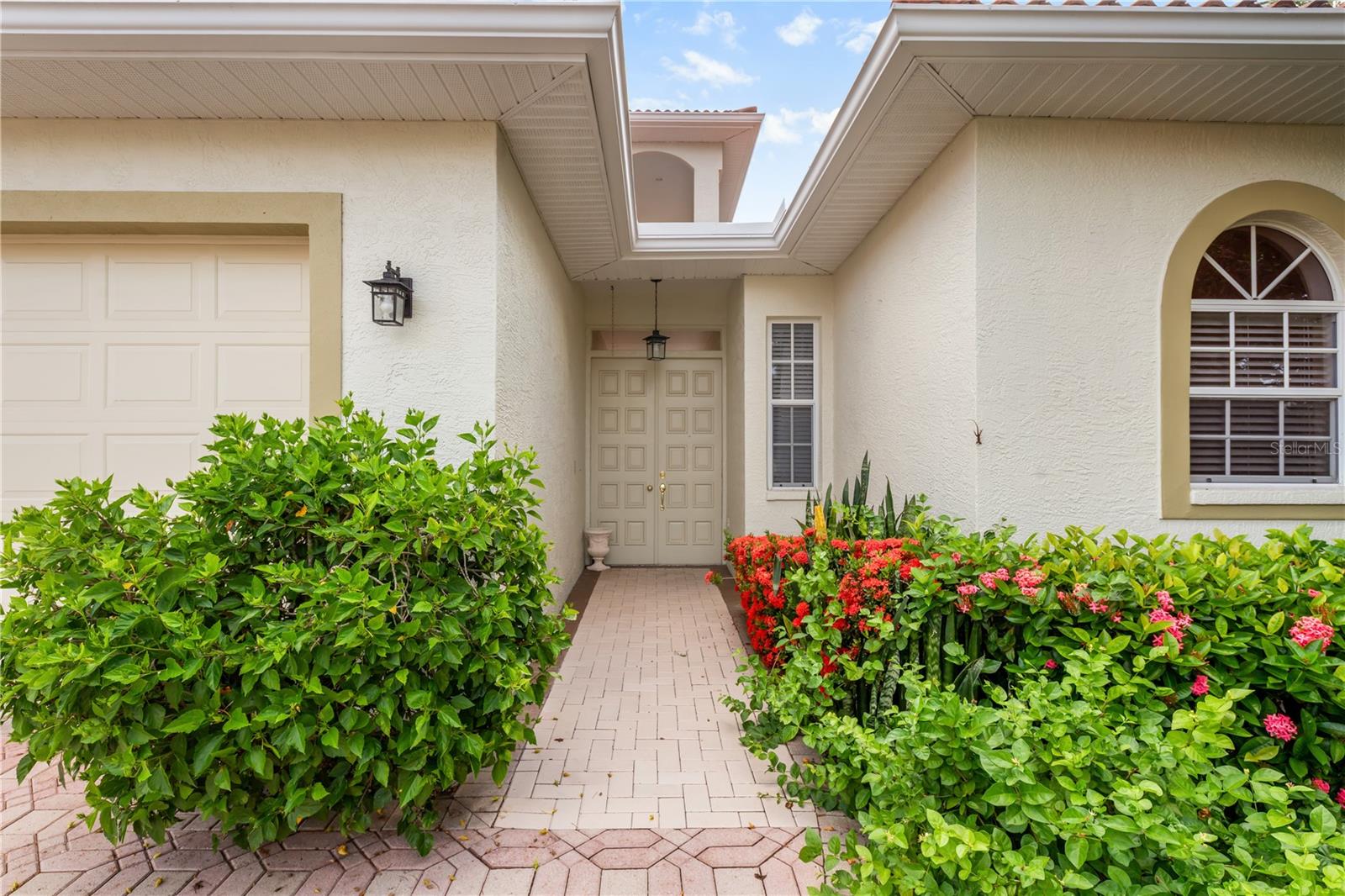 PRESTANCIA - Residential Lease