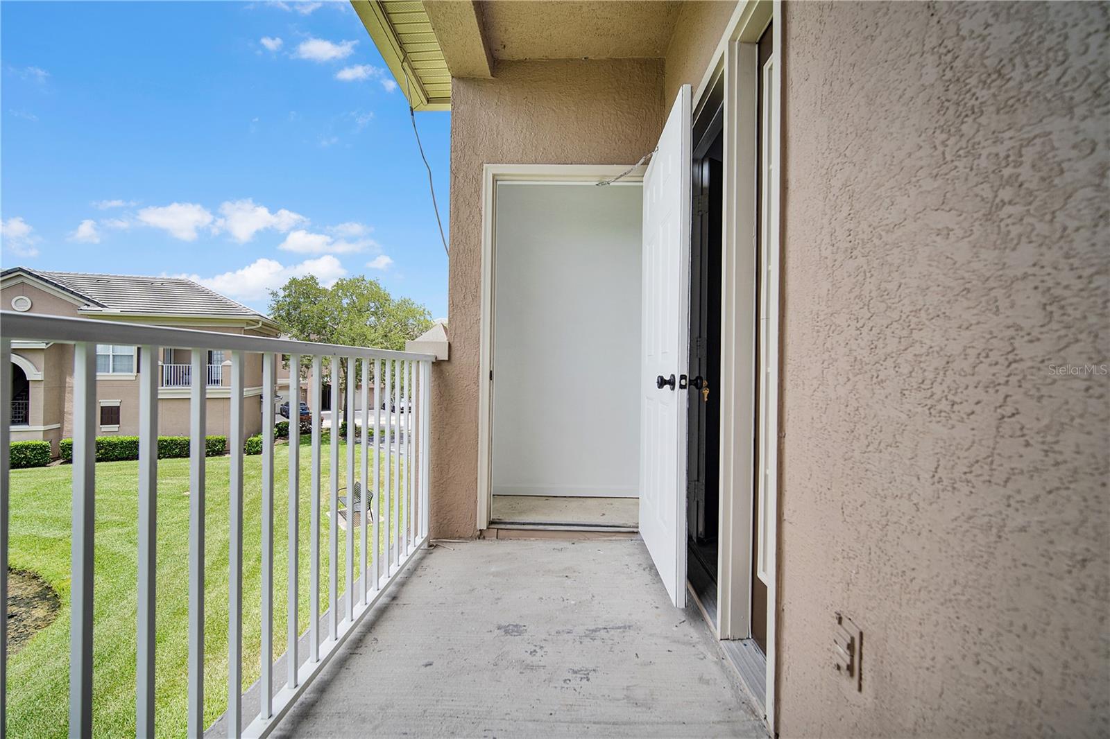 CAPRI/HUNTERS CRK CONDO - Residential