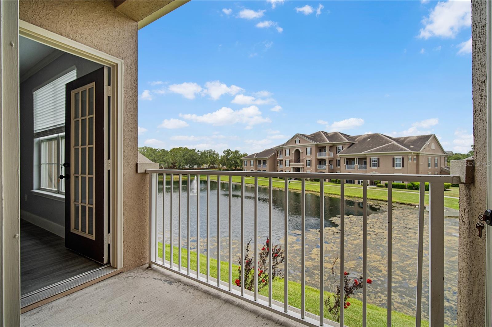 CAPRI/HUNTERS CRK CONDO - Residential