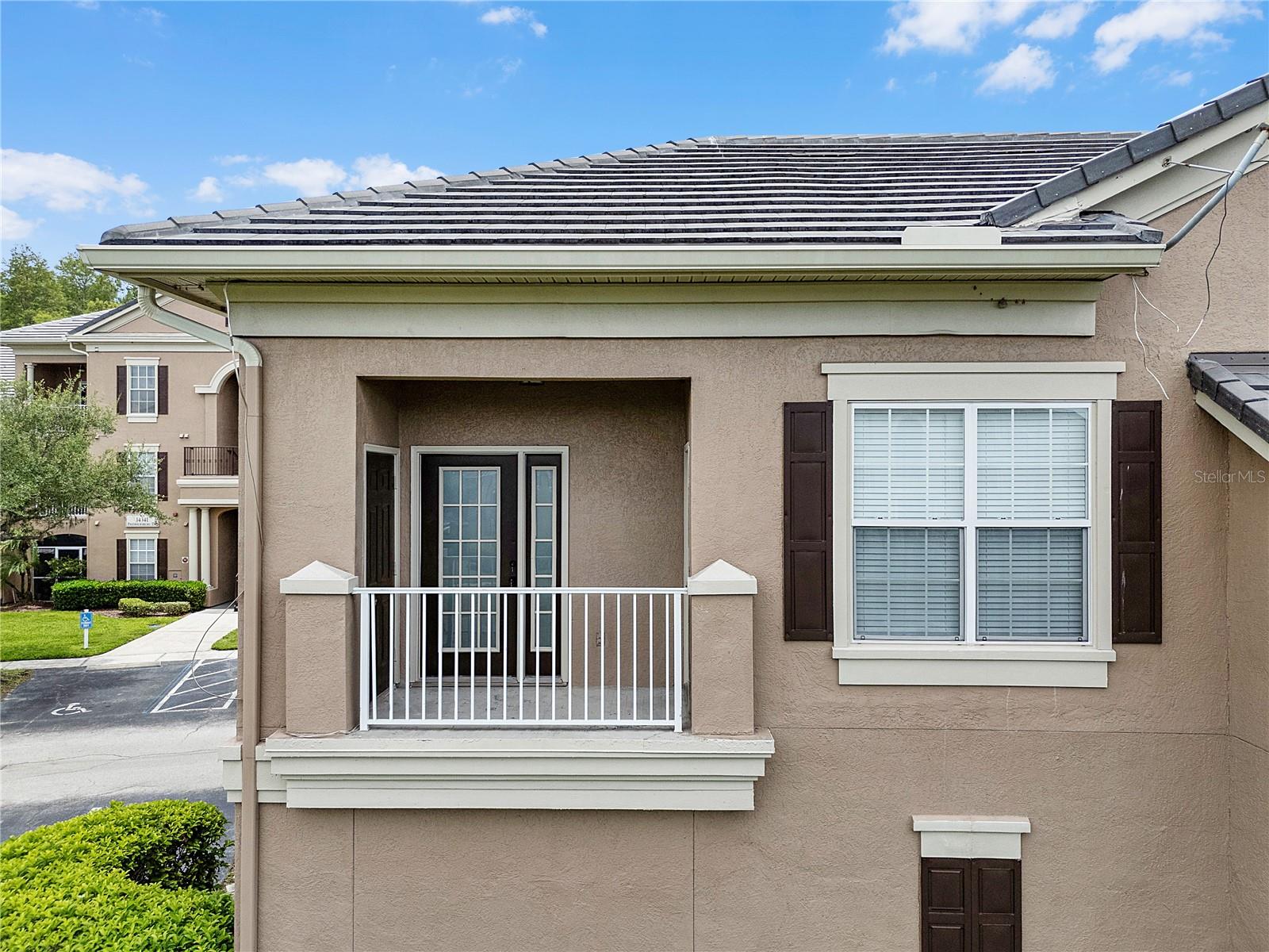 CAPRI/HUNTERS CRK CONDO - Residential