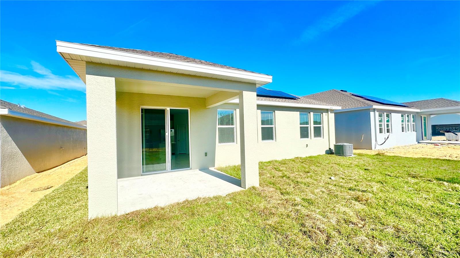 ASTONIA NORTH - Residential Lease