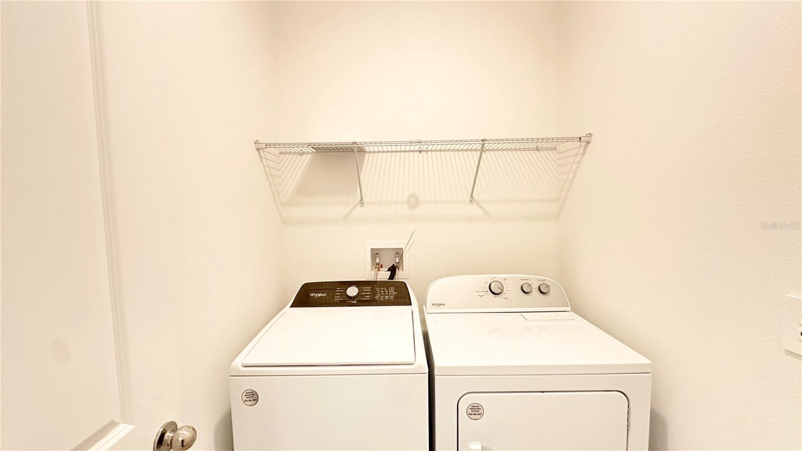 ASTONIA NORTH - Residential Lease