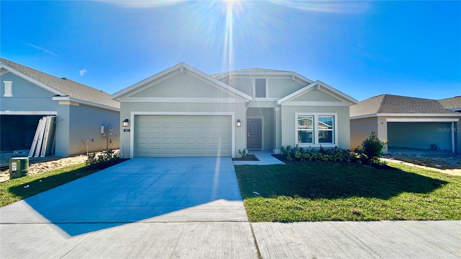 ASTONIA NORTH - Residential Lease