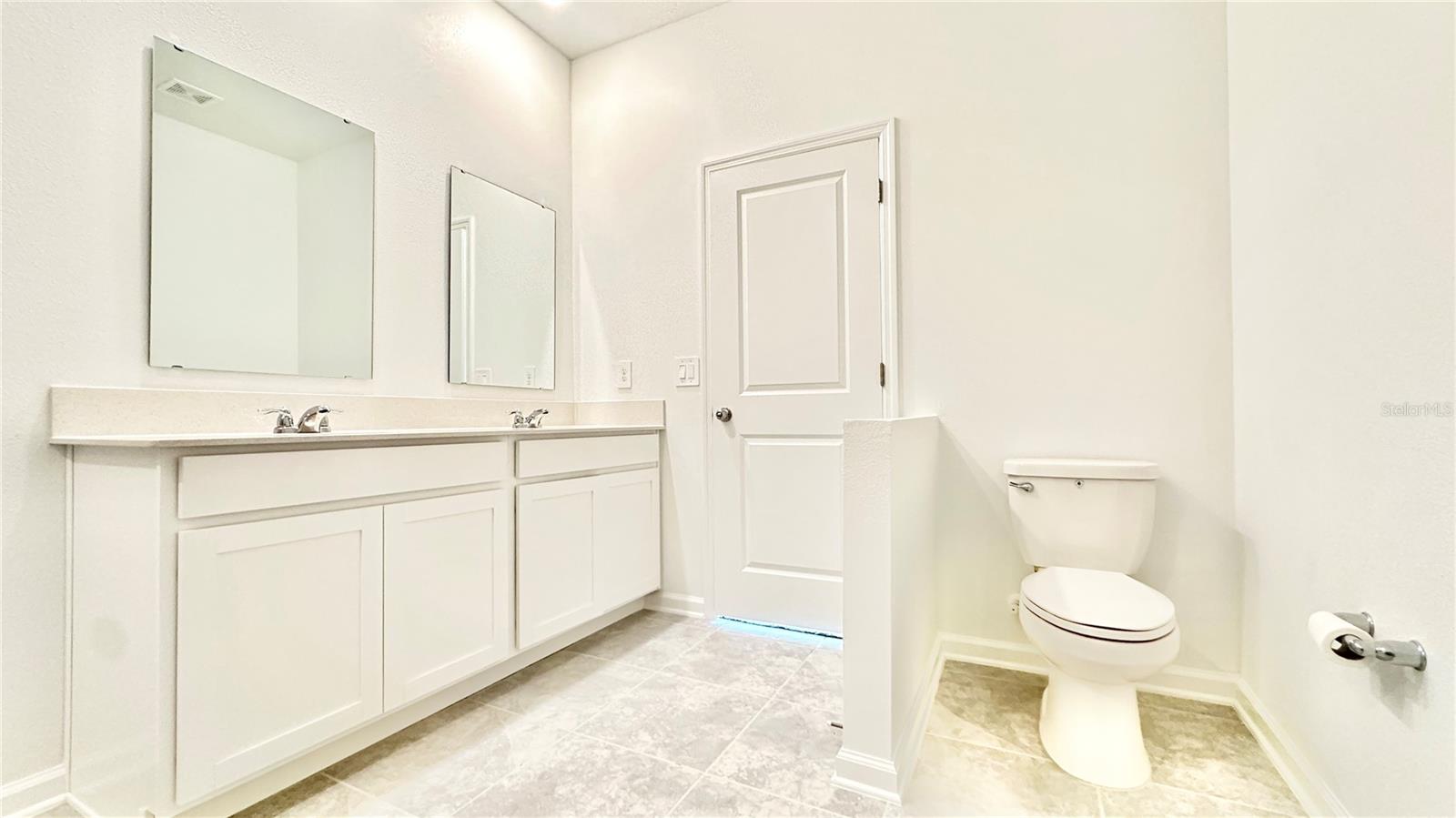 ASTONIA NORTH - Residential Lease