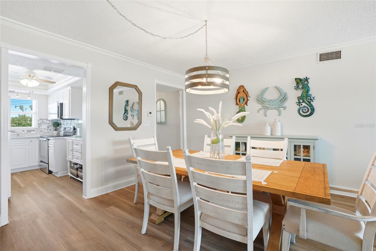 SYLVETTE CONDO - Residential