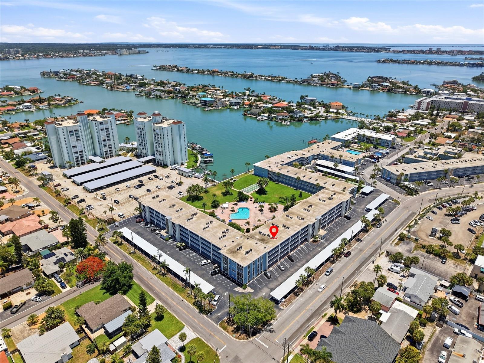 SYLVETTE CONDO - Residential