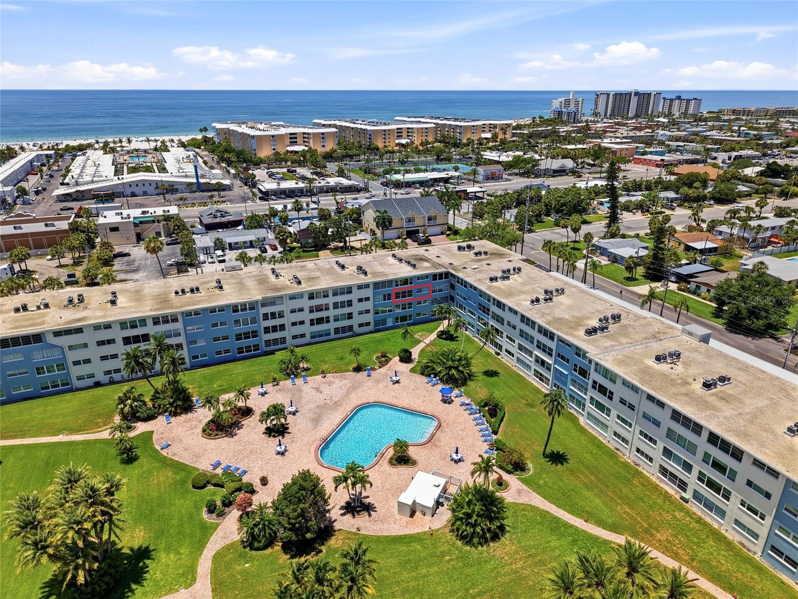 SYLVETTE CONDO - Residential