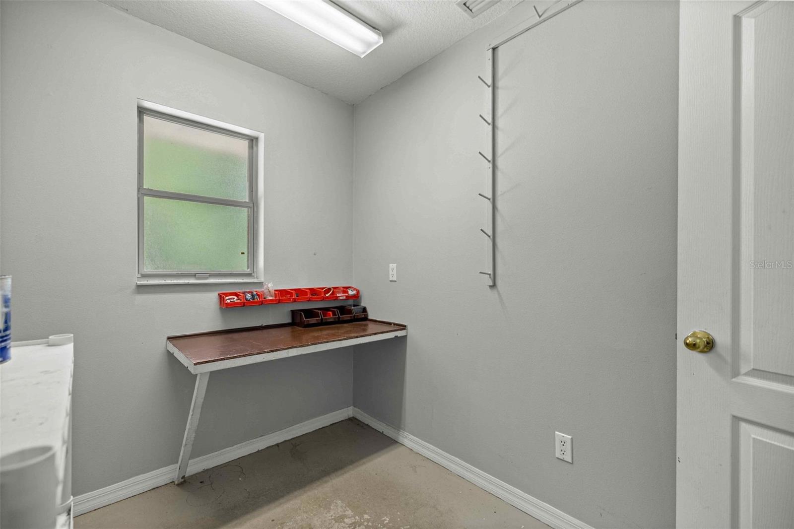 PINE RIDGE UNIT 3 PB 8 PG 51 LOT 12 BLK 38 - Residential