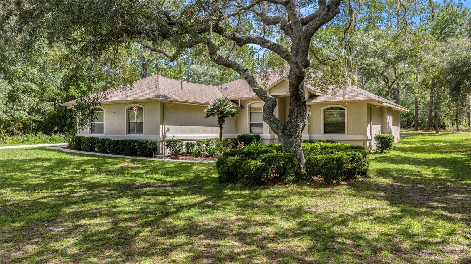 PINE RIDGE UNIT 3 PB 8 PG 51 LOT 12 BLK 38 - Residential