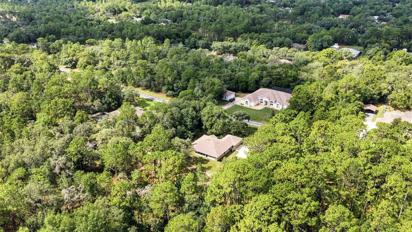PINE RIDGE UNIT 3 PB 8 PG 51 LOT 12 BLK 38 - Residential