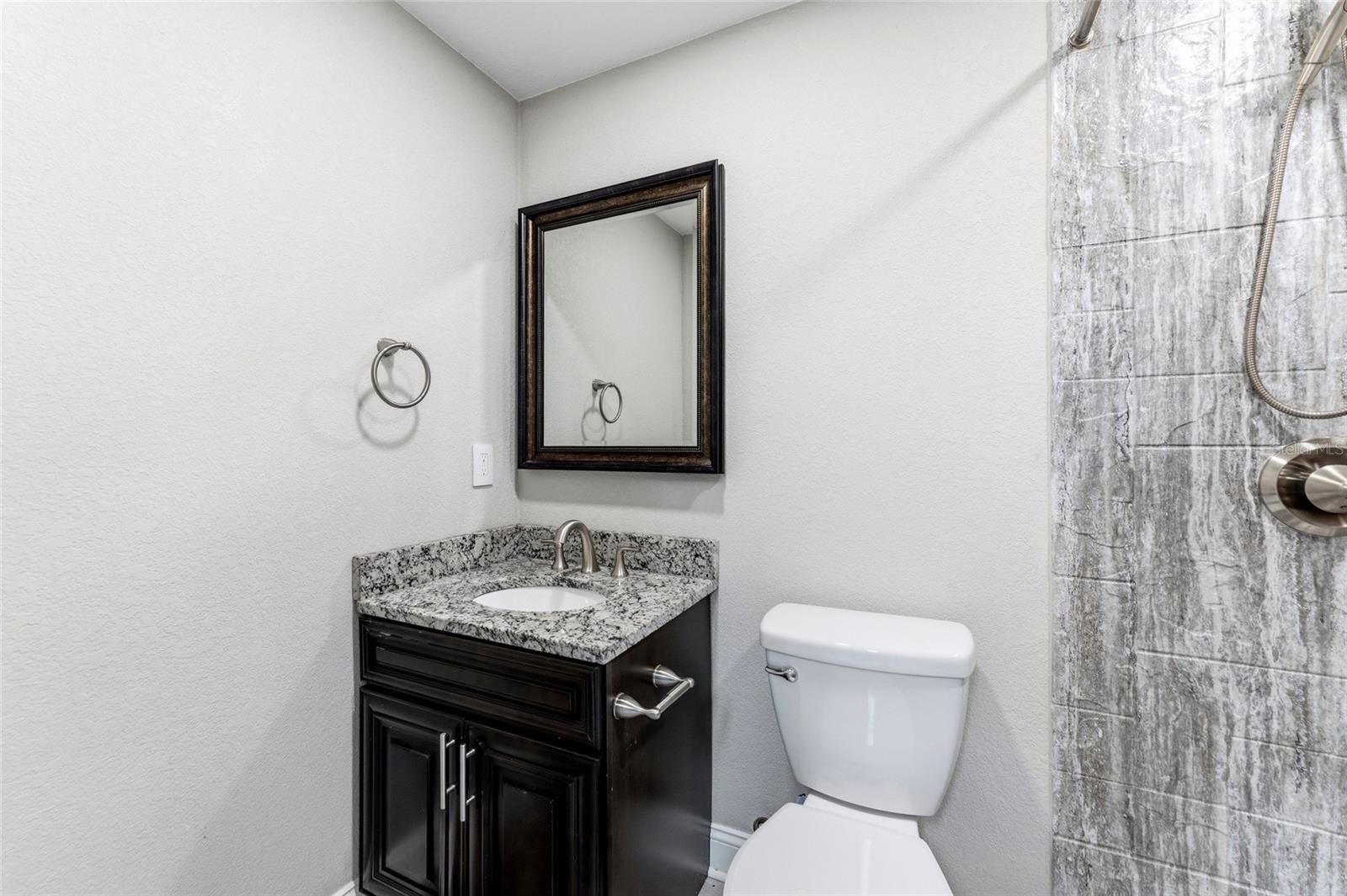 BON AIR WEST - Residential