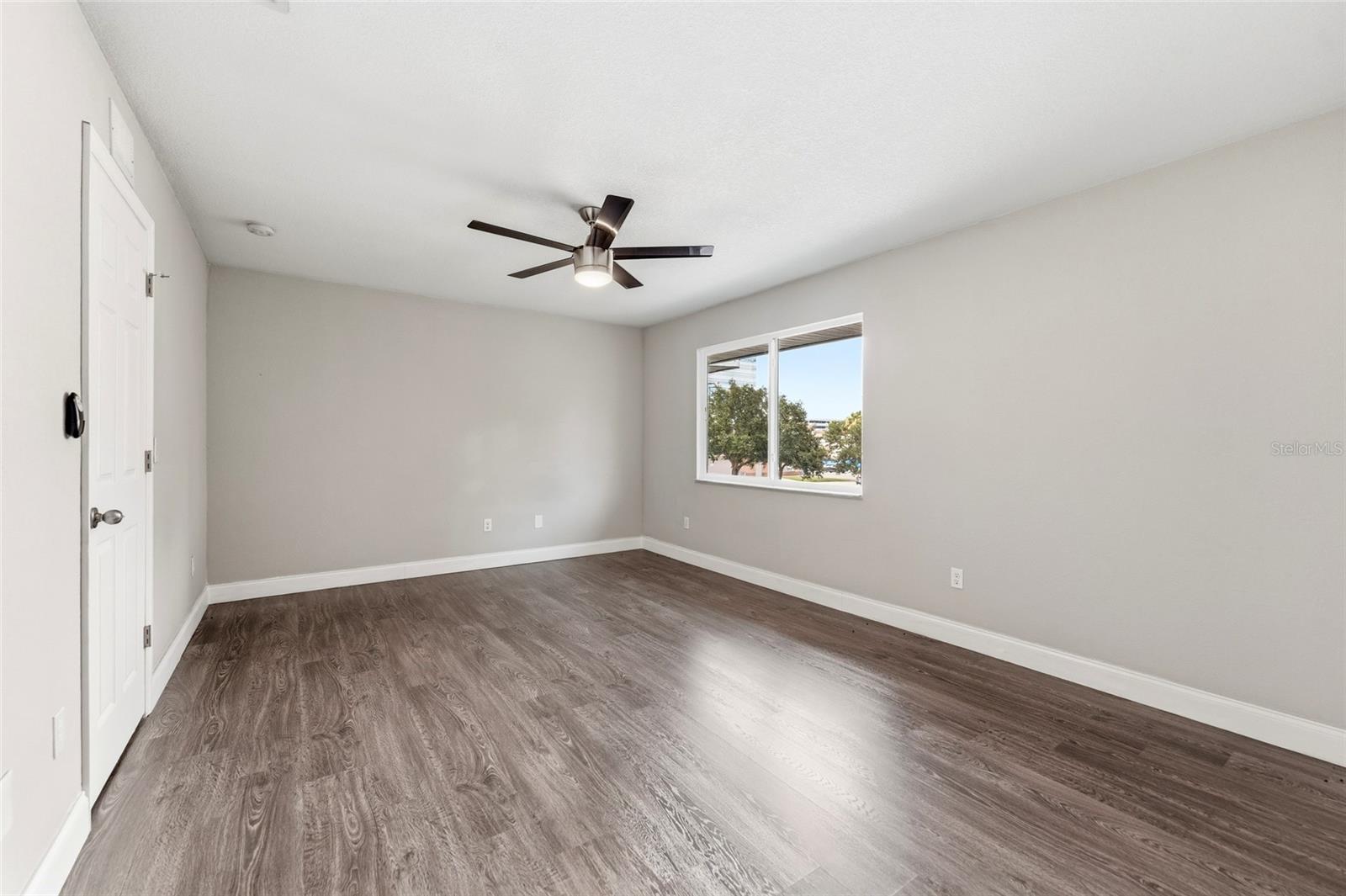 BON AIR WEST - Residential