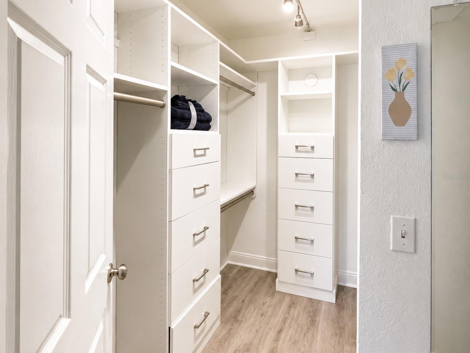 CASABLANCA CONDO - Residential
