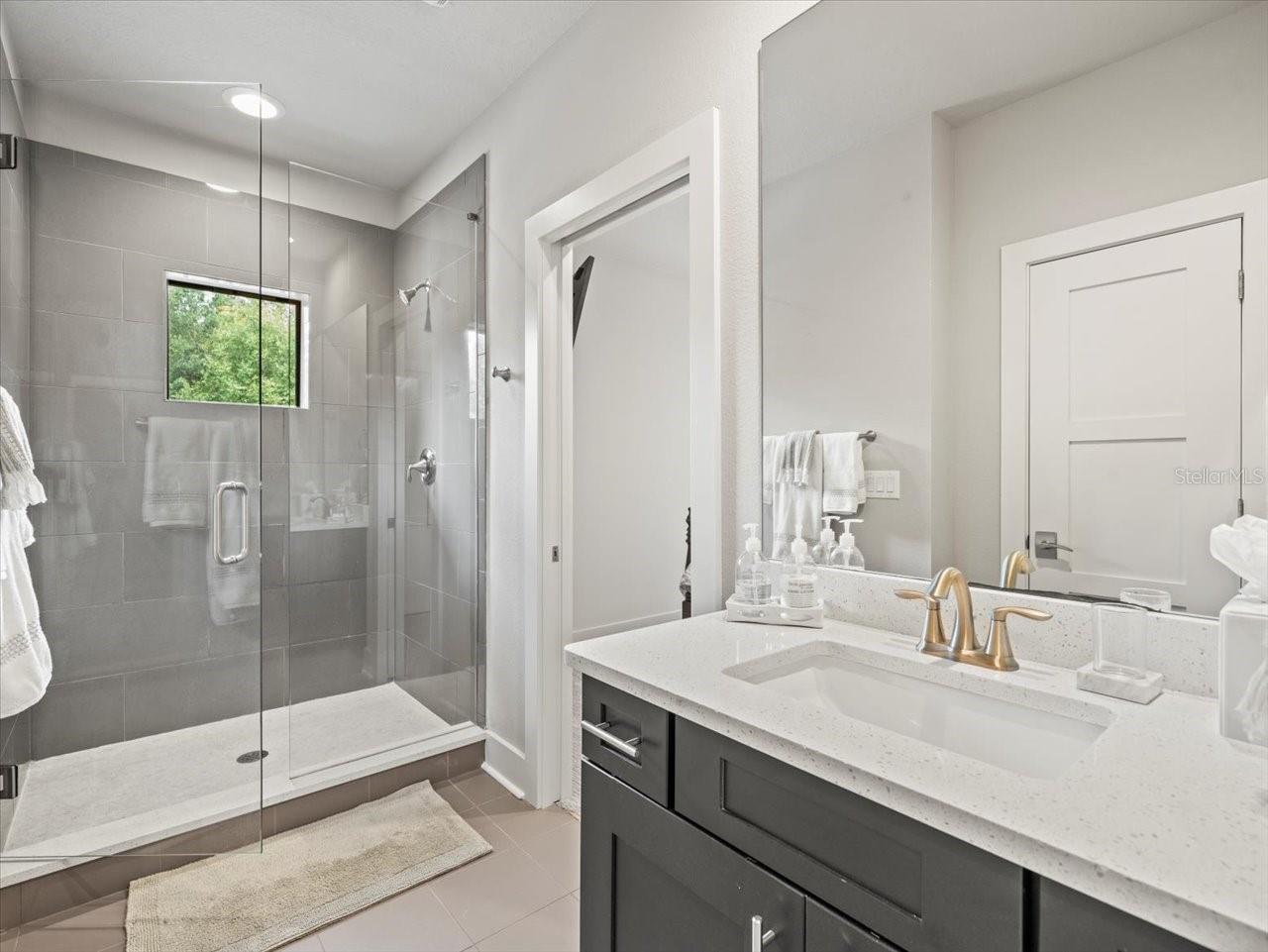 PINE COVE ESTATES - Residential
