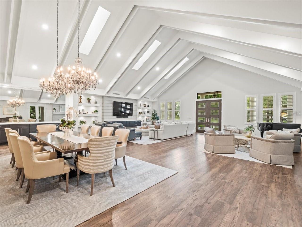 PINE COVE ESTATES - Residential