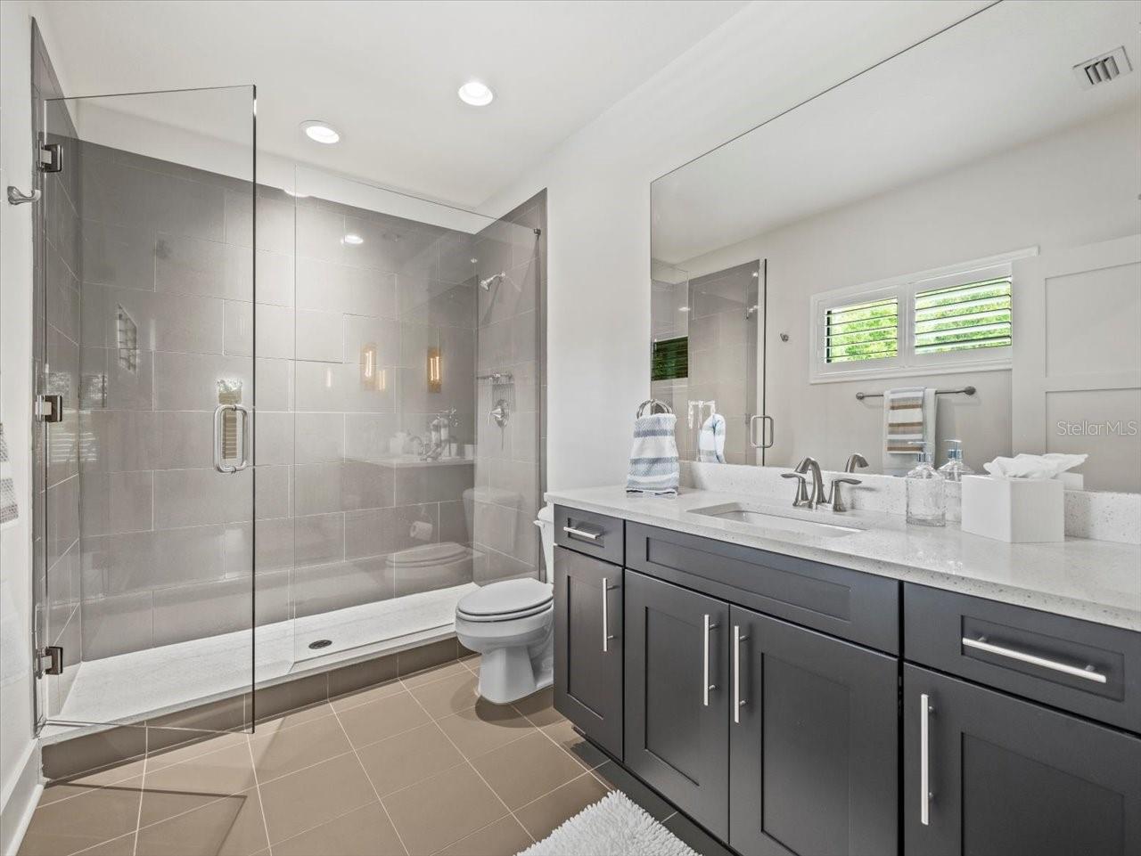 PINE COVE ESTATES - Residential