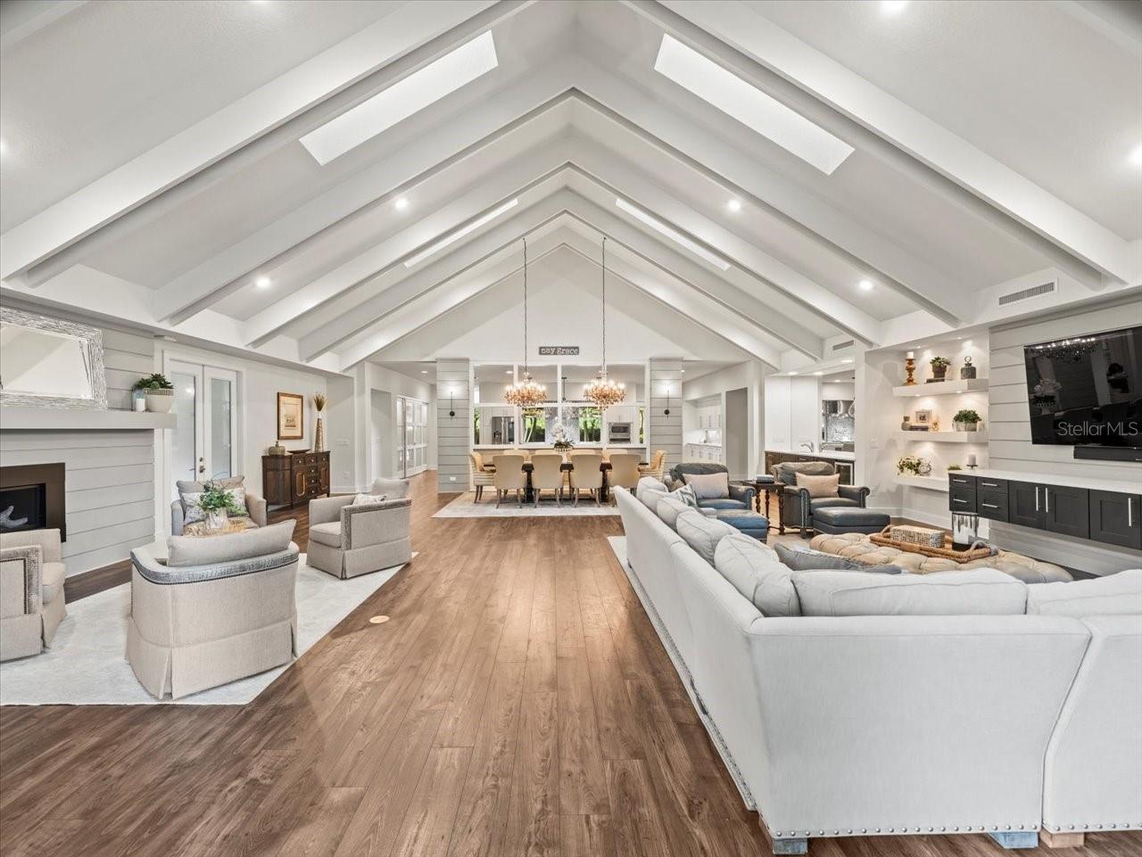 PINE COVE ESTATES - Residential