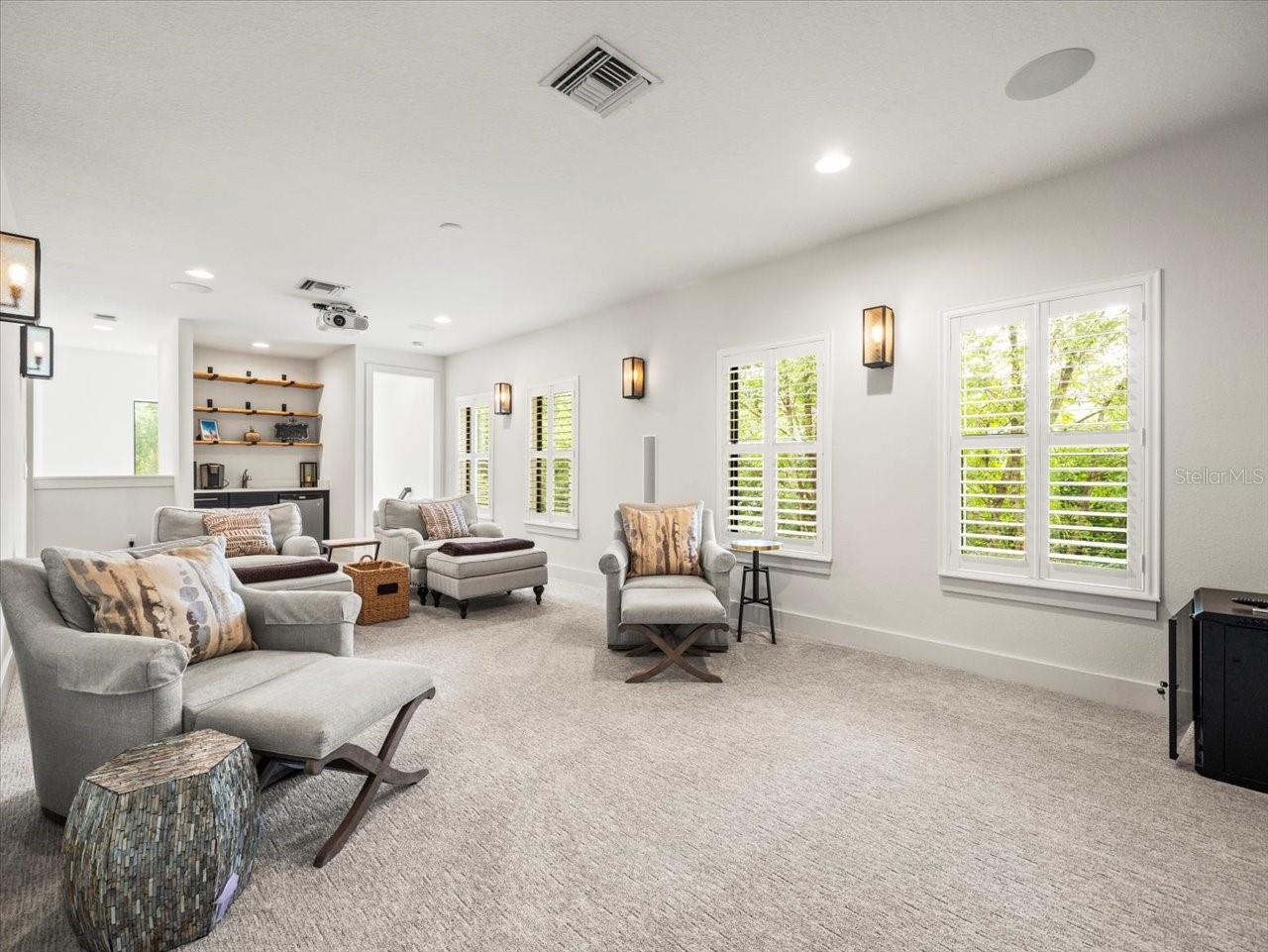 PINE COVE ESTATES - Residential