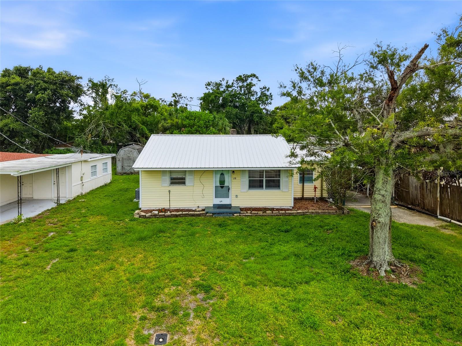 HAYNSWORTH HEIGHTS - Residential