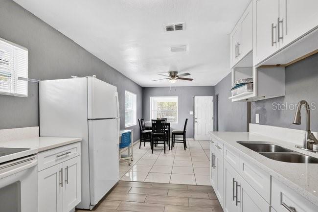 OAKWOOD PARK - Residential