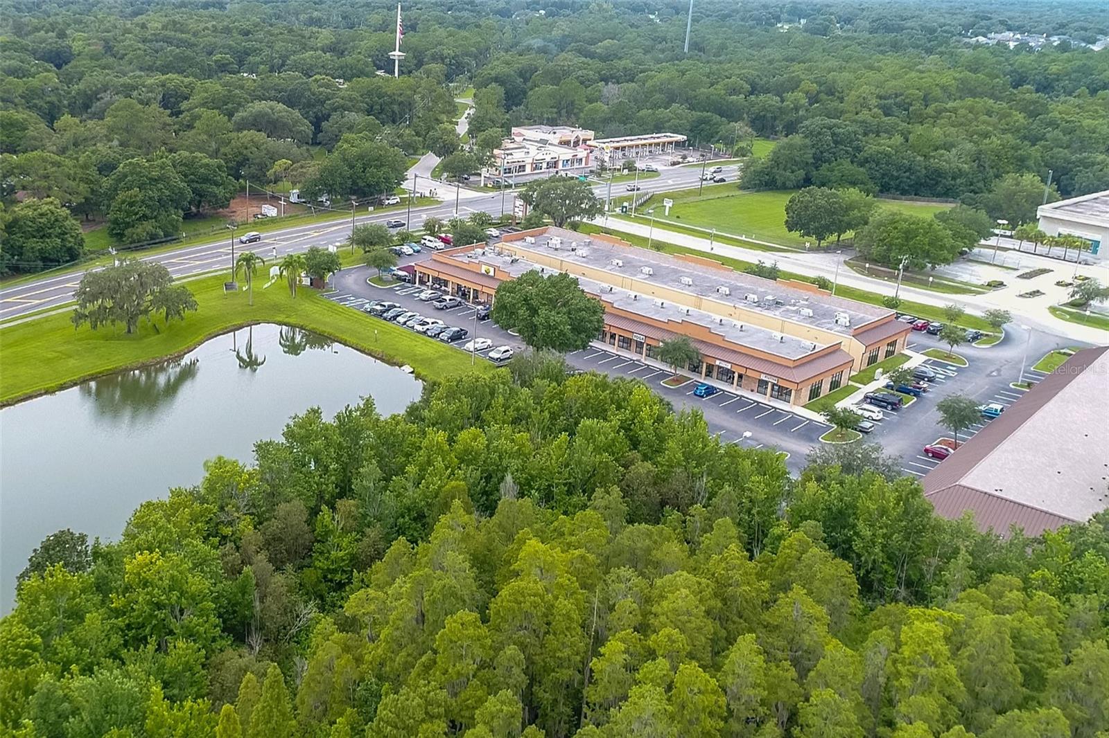 UNPLATTED - Commercial Lease