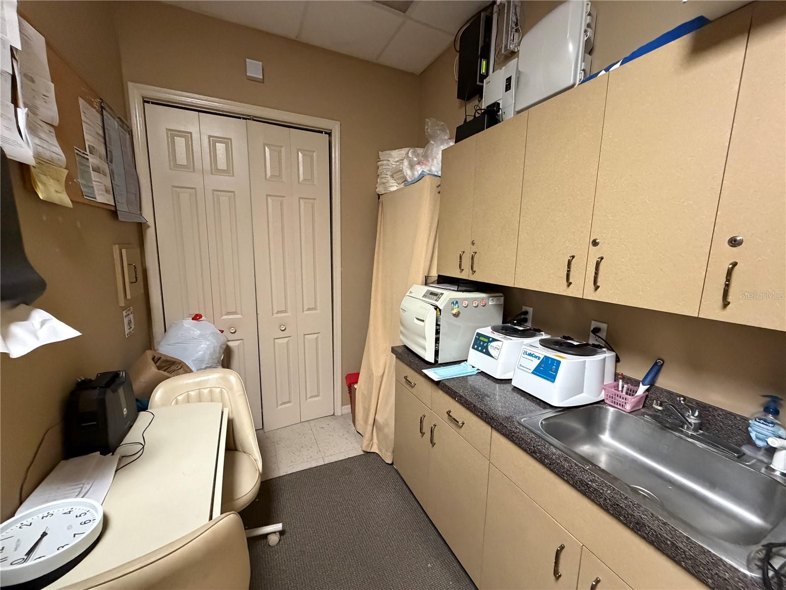 UNPLATTED - Commercial Lease