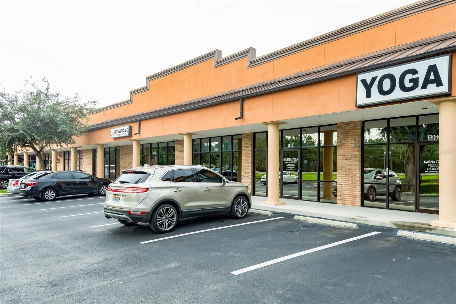 UNPLATTED - Commercial Lease