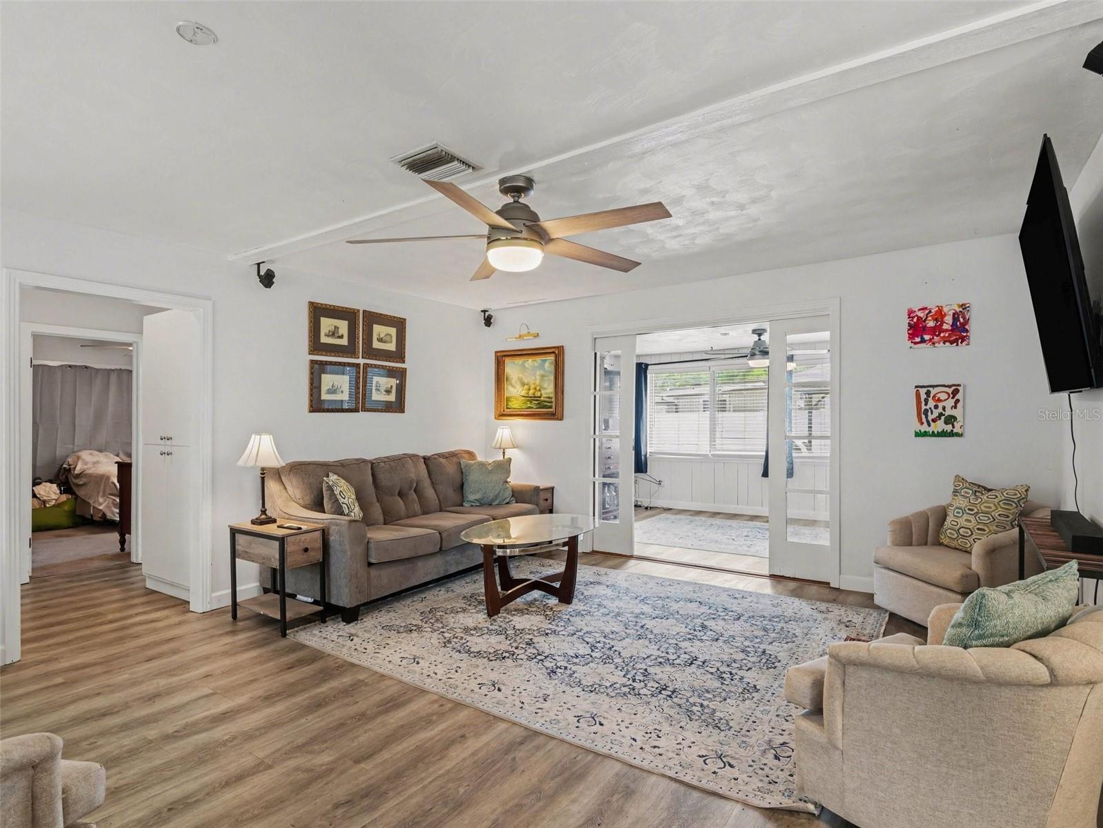 FLORAL PARK HOMESTEADS - Residential