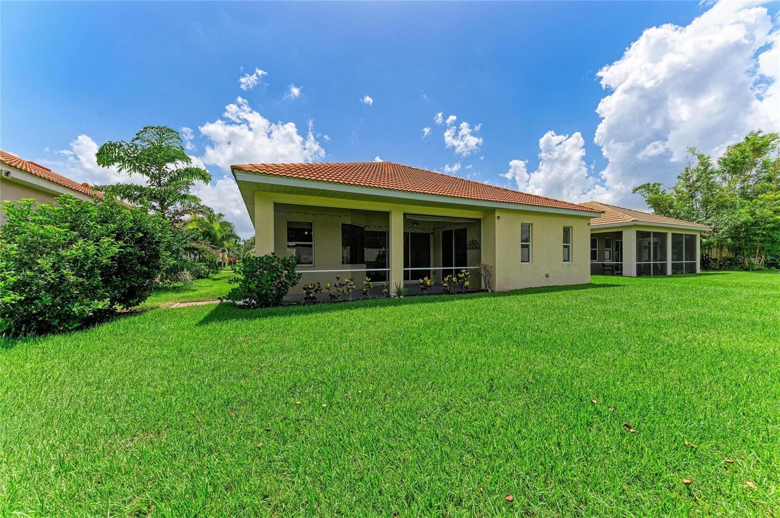 RIVER PLACE - Residential