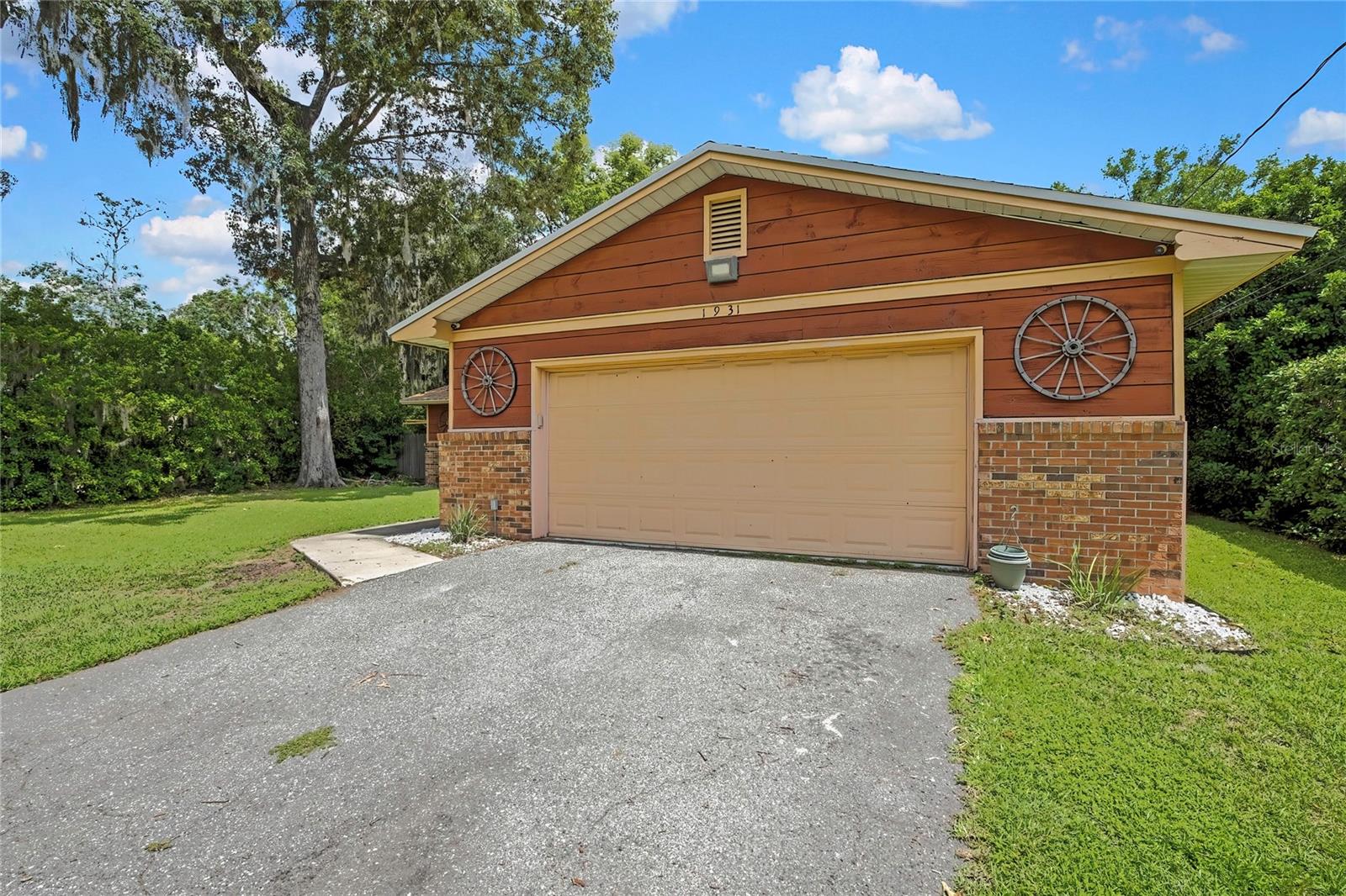 CITRUS PARK - Residential