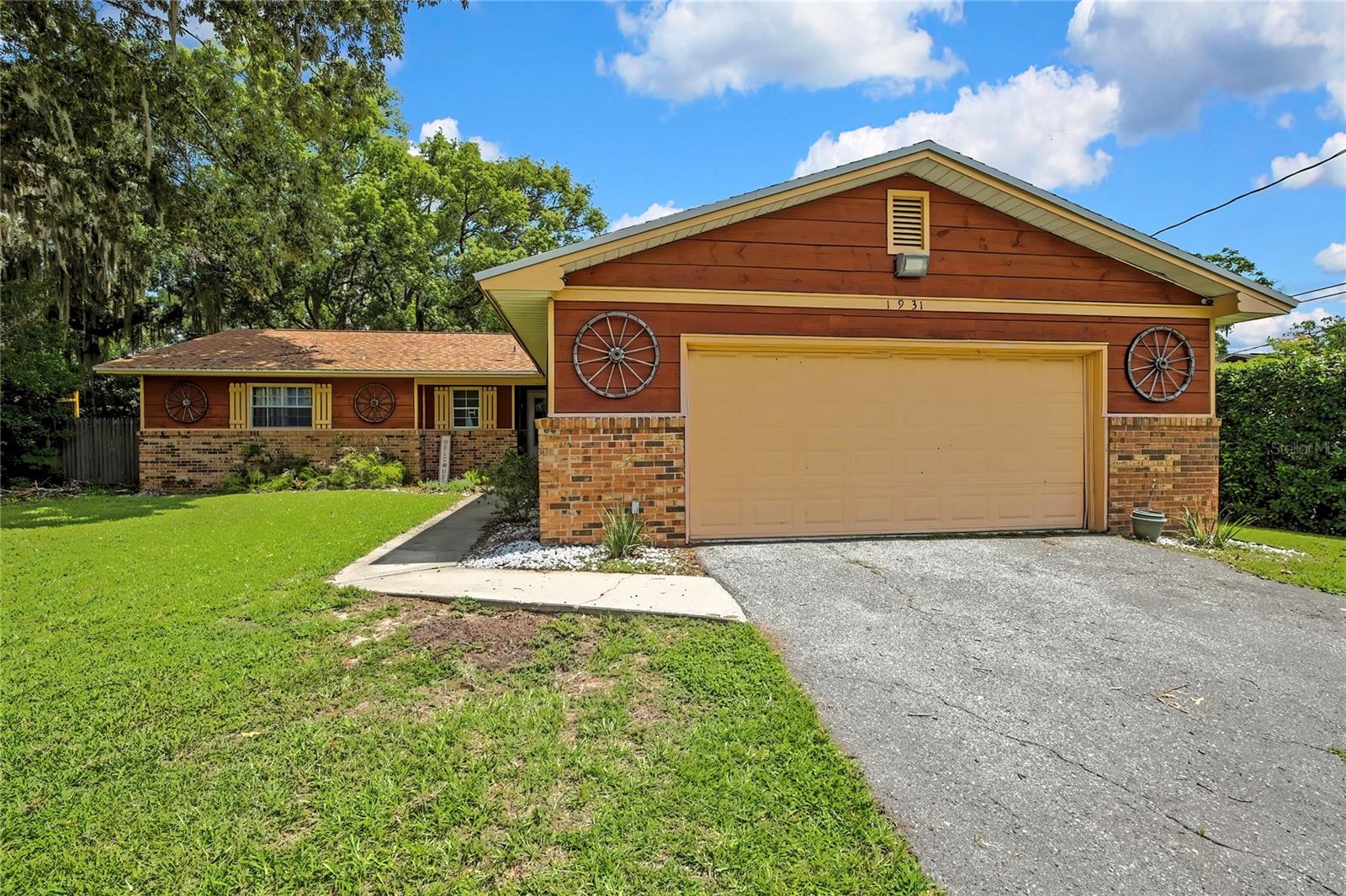 CITRUS PARK - Residential
