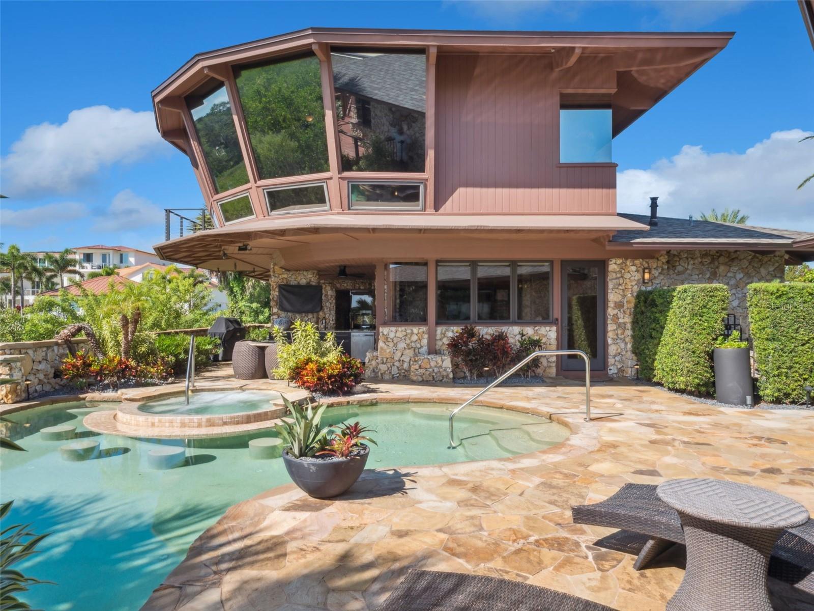 DONLON COVE - Residential