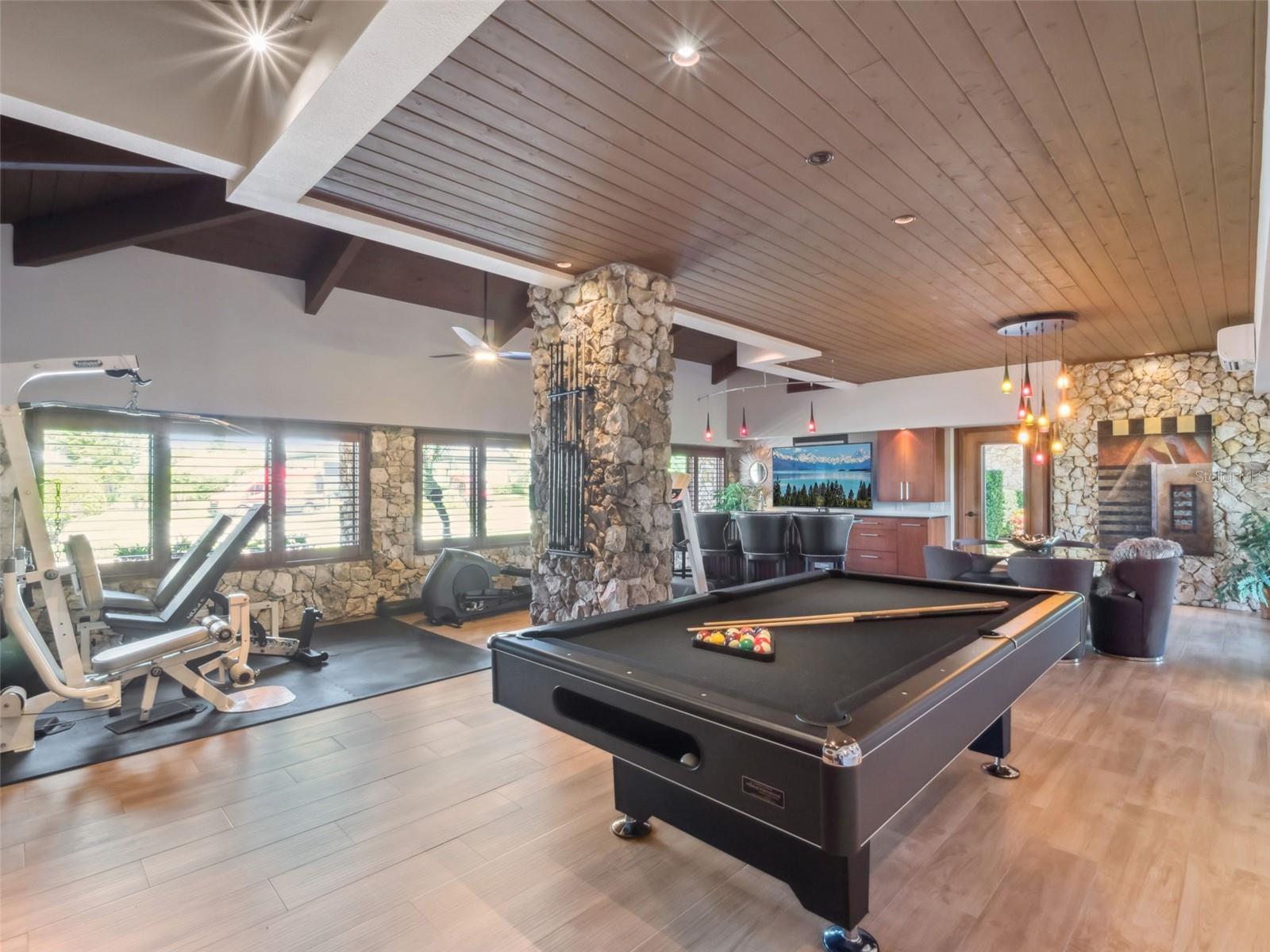 DONLON COVE - Residential