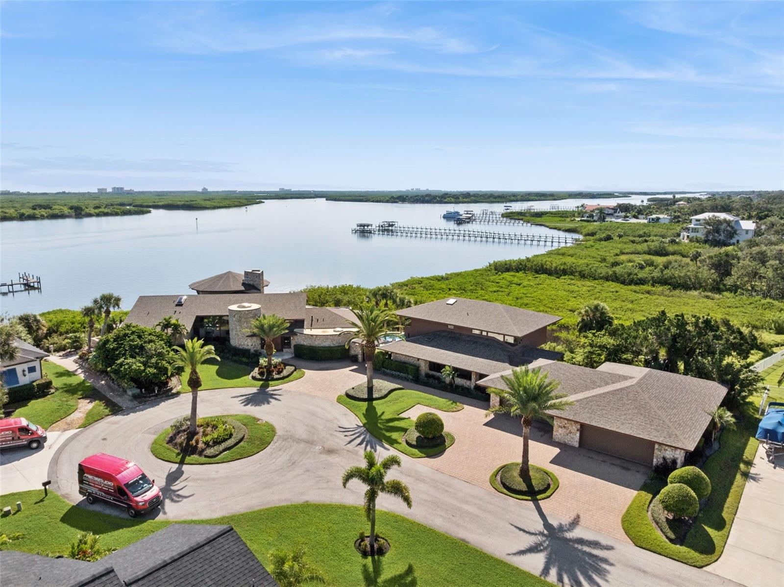 DONLON COVE - Residential