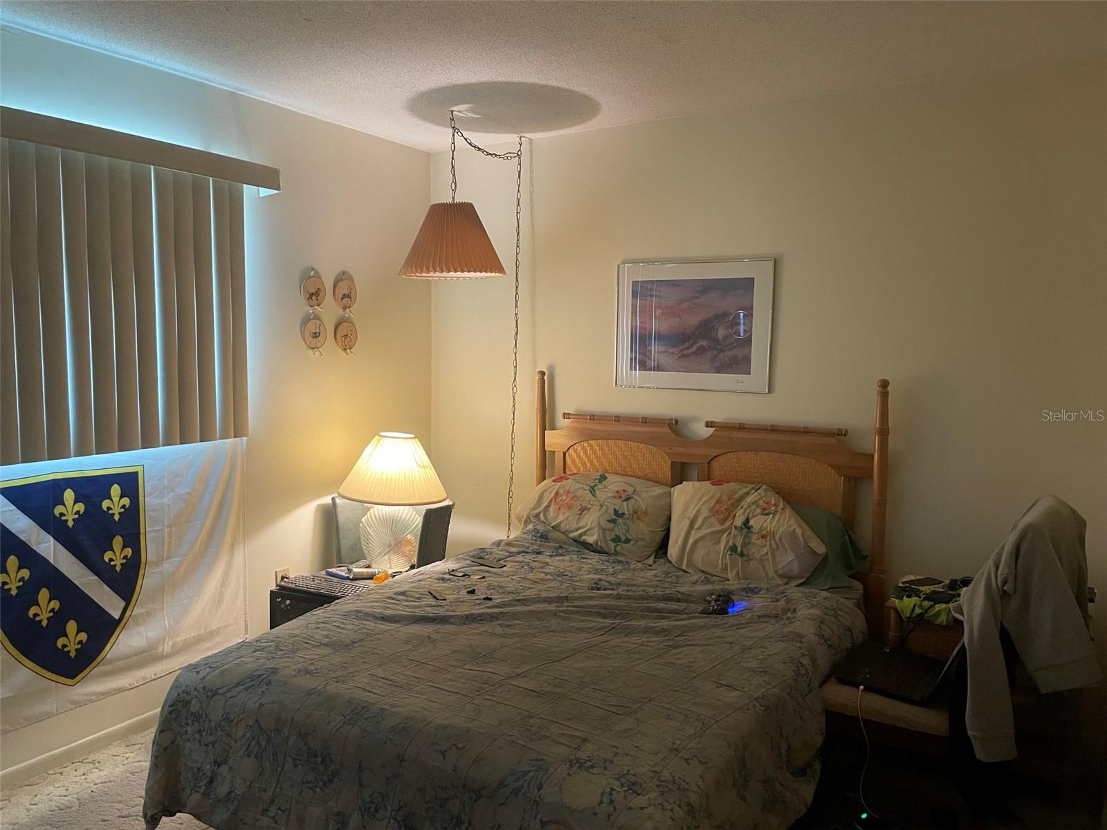 PARADISE SHORES - Residential