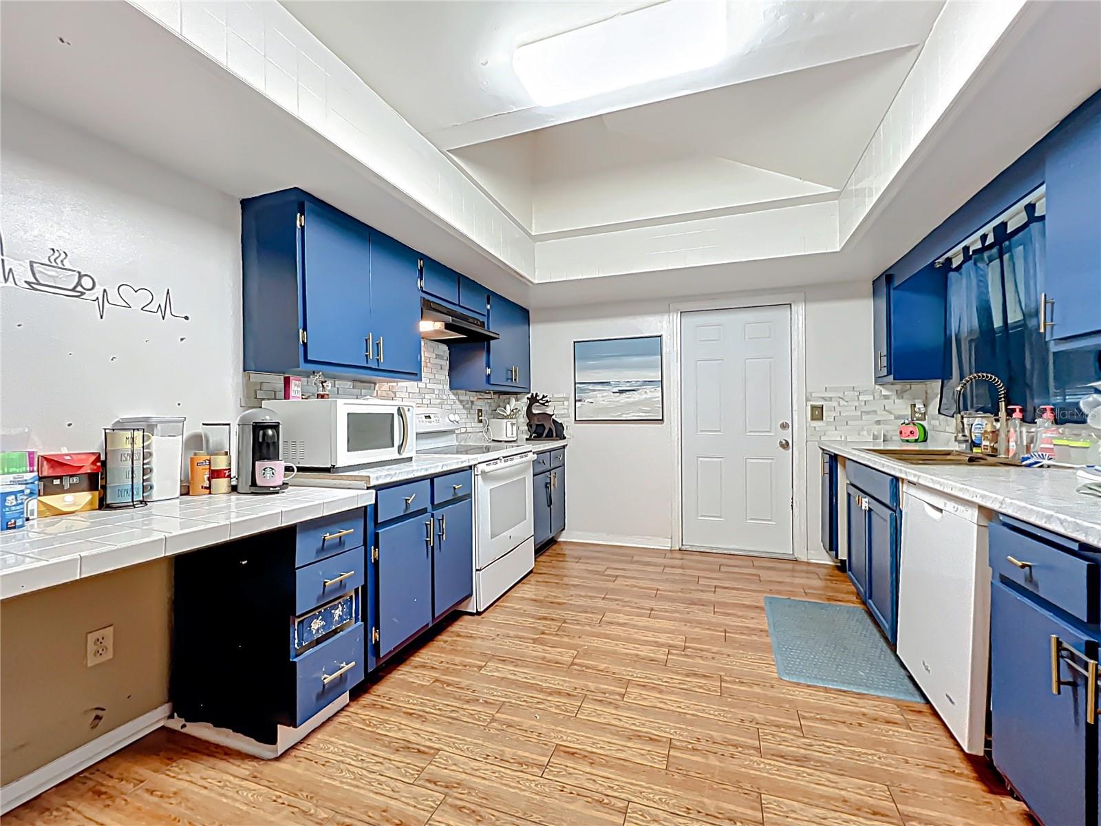 LAKE FRANCIS VILLAGE CONDO - Residential