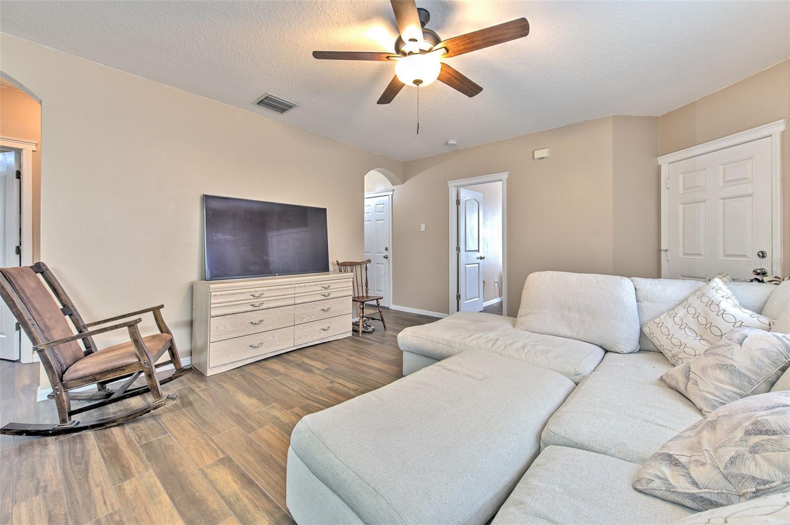 FISHHAWK RANCH PH 2 PARCEL W-2 - Residential