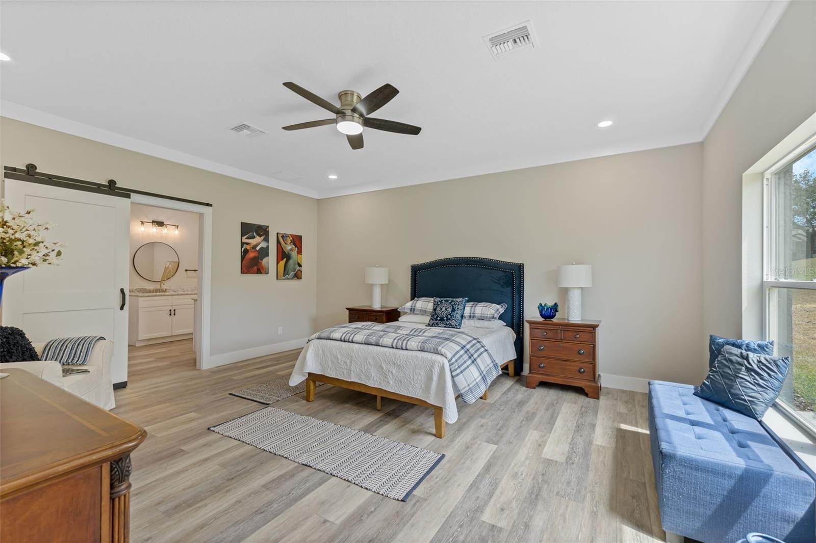 TWIN LAKES ESTATES - Residential