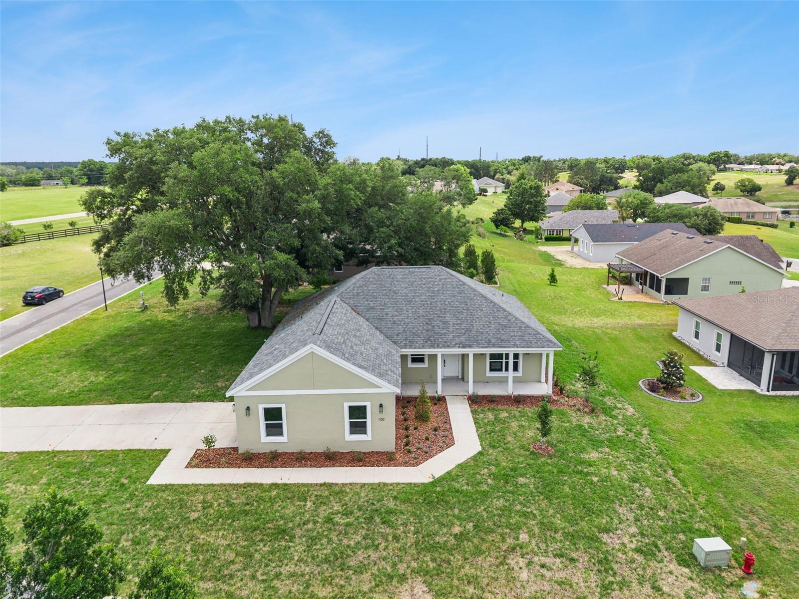 TWIN LAKES ESTATES - Residential