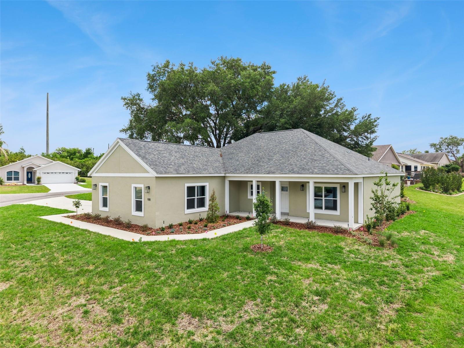 TWIN LAKES ESTATES - Residential