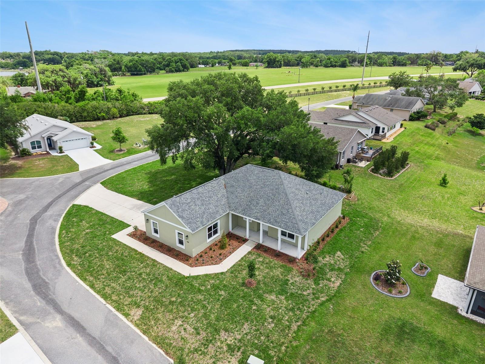 TWIN LAKES ESTATES - Residential