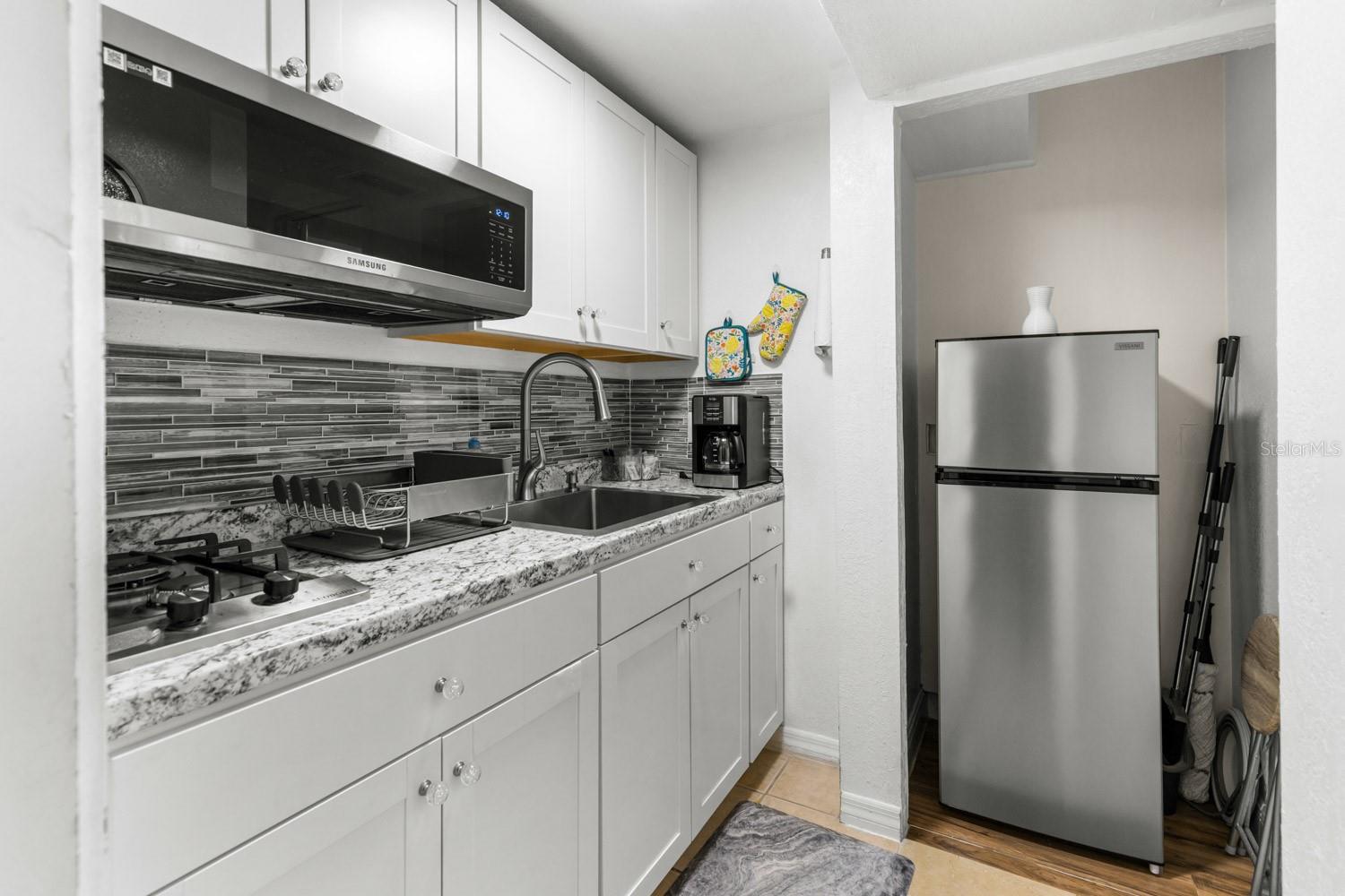 HARBOR EAST - Residential