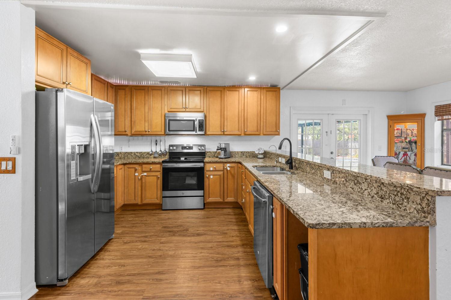 HARBOR EAST - Residential