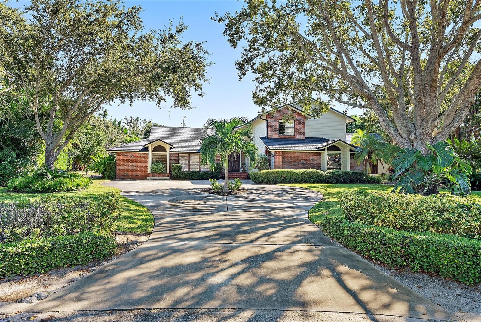 RIVERVIEW LANDINGS - Residential