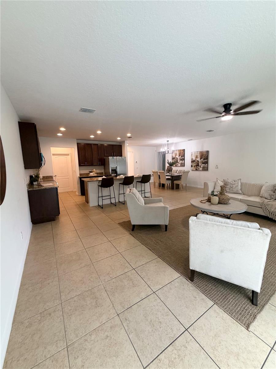 KNIGHT LAKE ESTATES - Residential