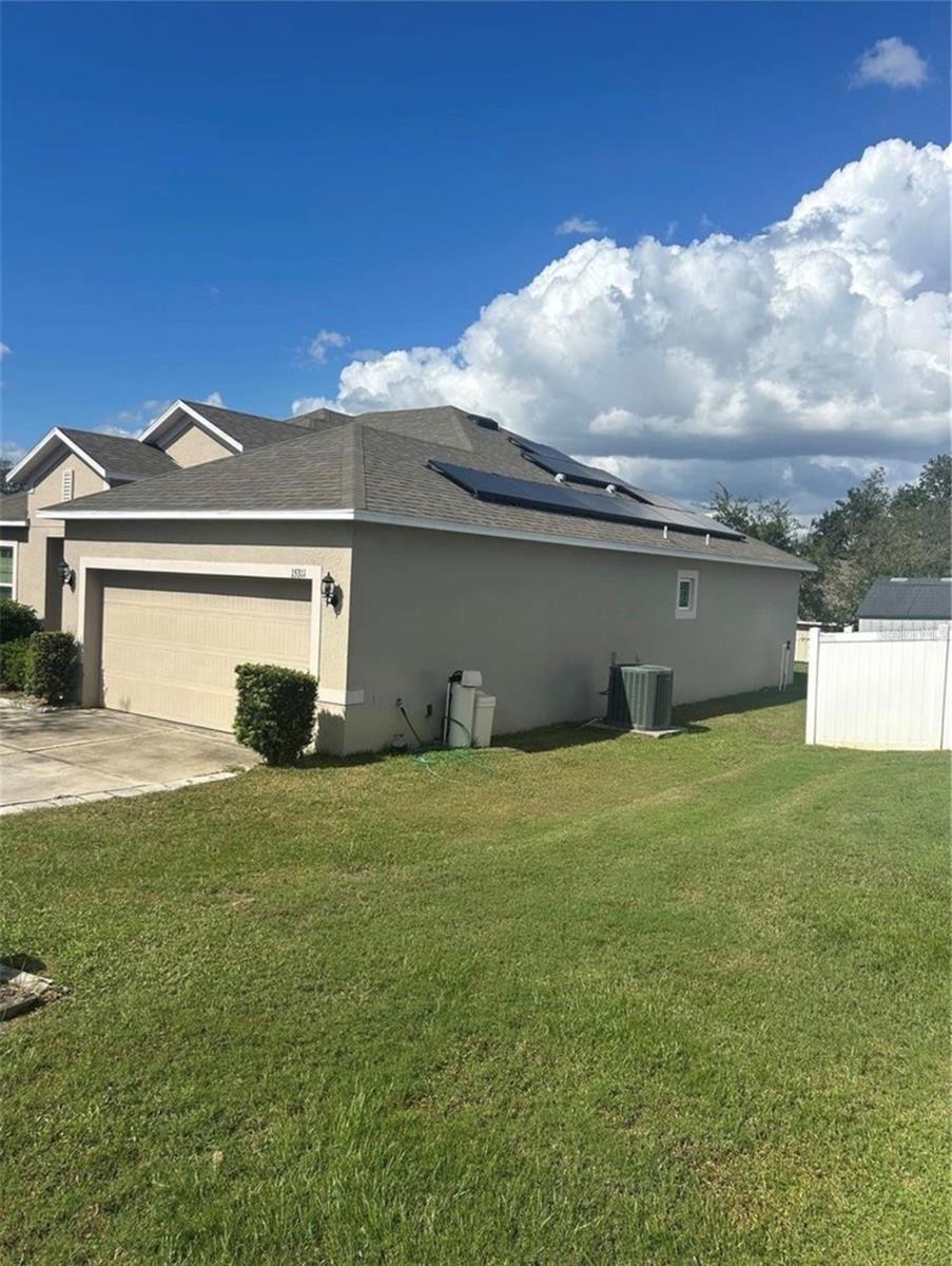 KNIGHT LAKE ESTATES - Residential